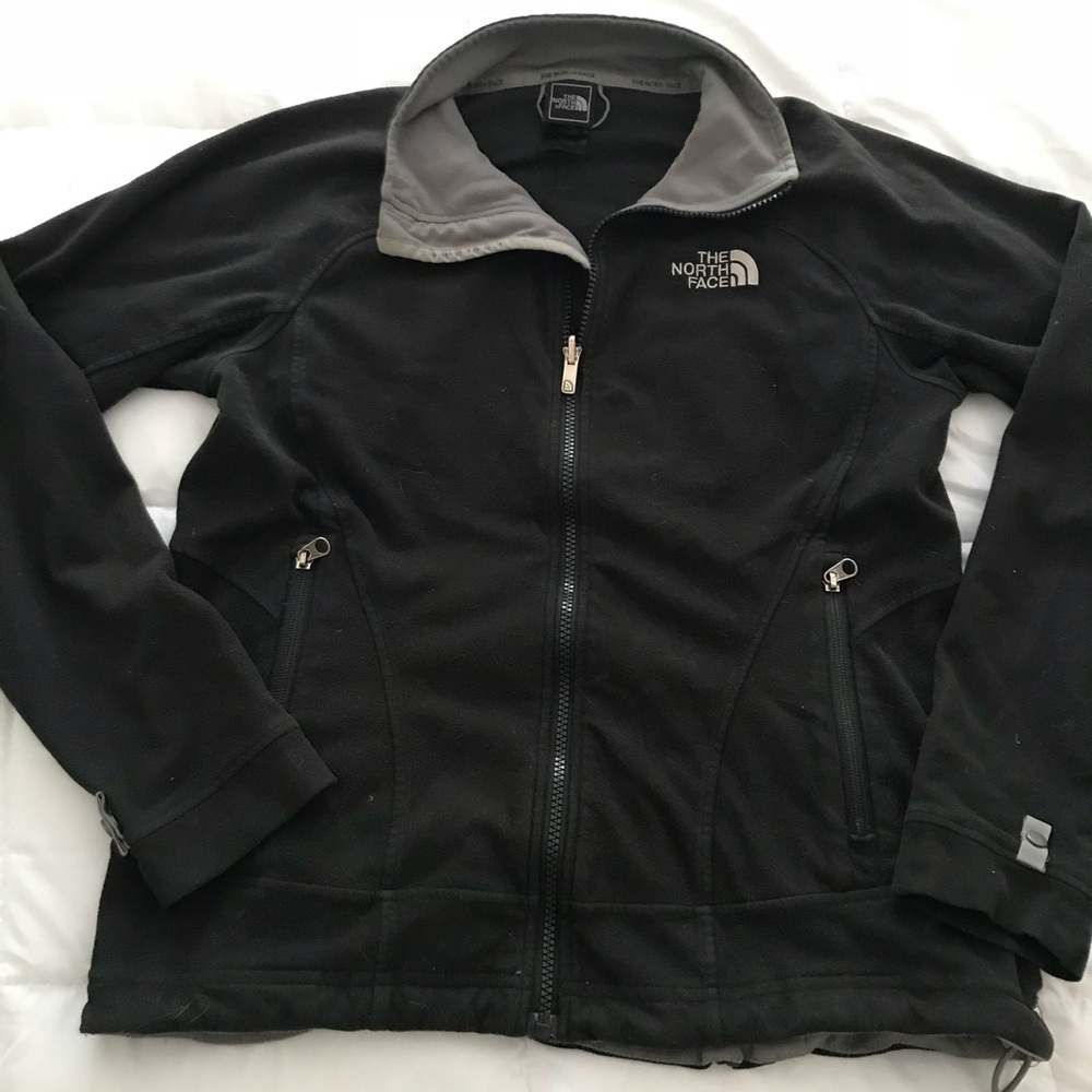 Women’s medium North Face fleece jacket
